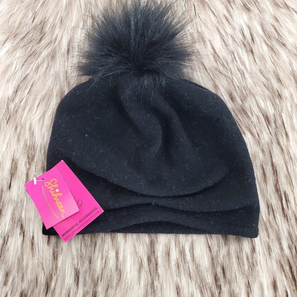 SHIHREEN Black Wool Faux Fur Beanie Hat